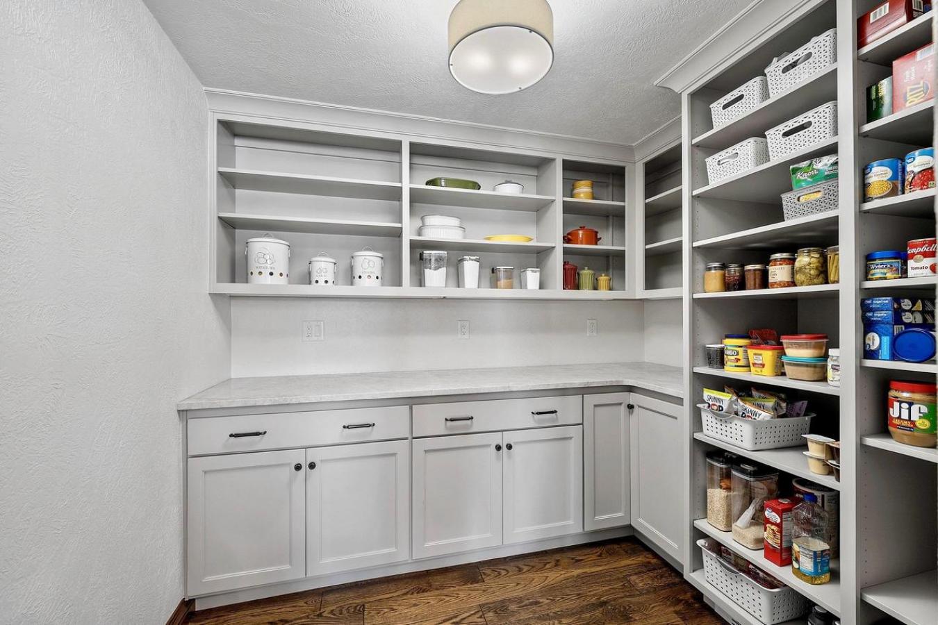 DE PERE, BROWN, 54115, United States, 5 Bedrooms Bedrooms, ,3 BathroomsBathrooms,Residential,For Sale,2002882