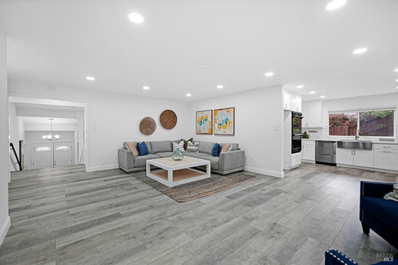 Vallejo, Solano, 94591, United States, 4 Bedrooms Bedrooms, ,2 BathroomsBathrooms,Residential,For Sale,2003869