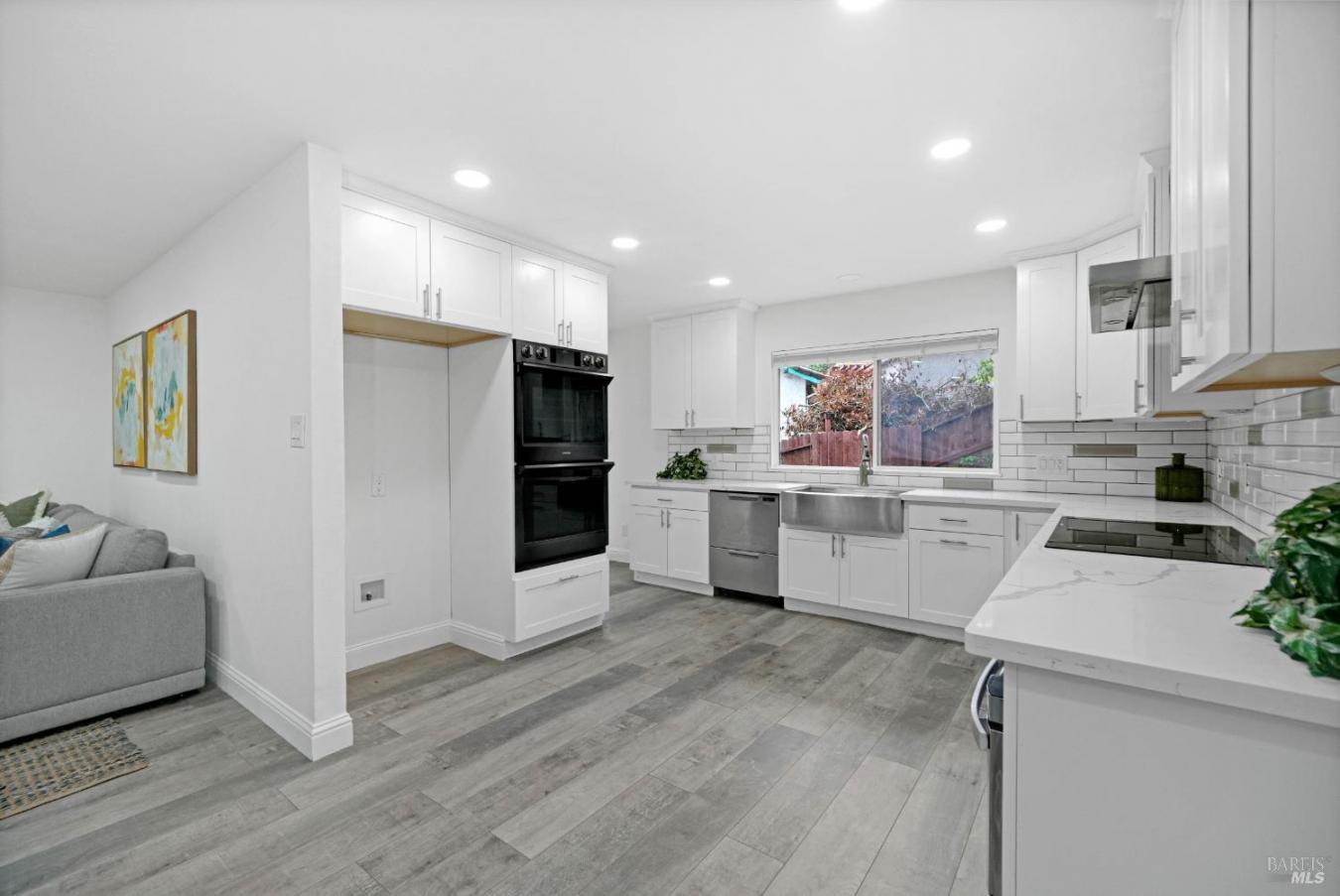 Vallejo, Solano, 94591, United States, 4 Bedrooms Bedrooms, ,2 BathroomsBathrooms,Residential,For Sale,2003869