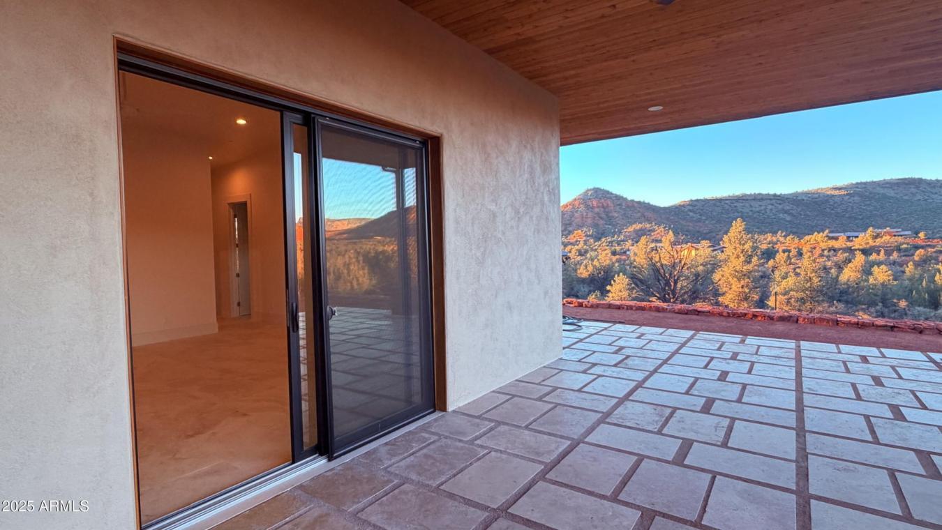 Sedona, Sedona, 85016, United States, 3 Bedrooms Bedrooms, ,4 BathroomsBathrooms,Residential,For Sale,2002881