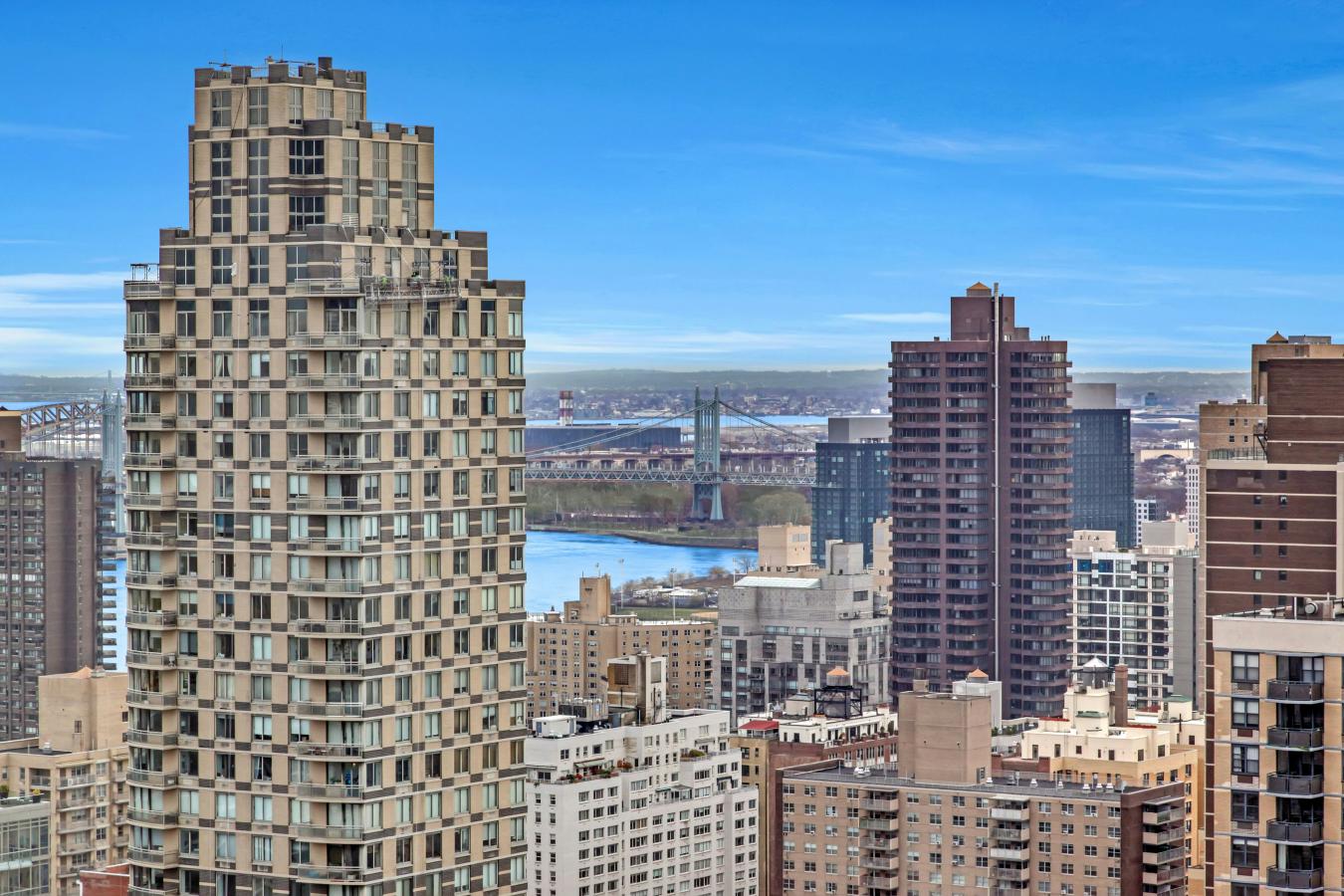 New York, New York, 10028, United States, 3 Bedrooms Bedrooms, ,3 BathroomsBathrooms,Residential,For Sale,2002646