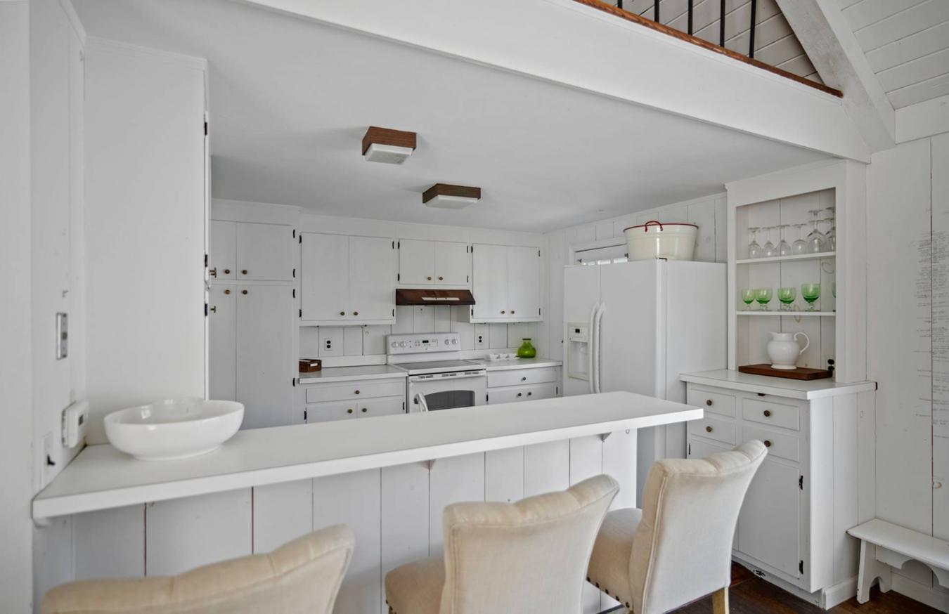 Village of Quogue, New York, 11959, United States, 5 Bedrooms Bedrooms, ,4 BathroomsBathrooms,Residential,For Sale,2002647