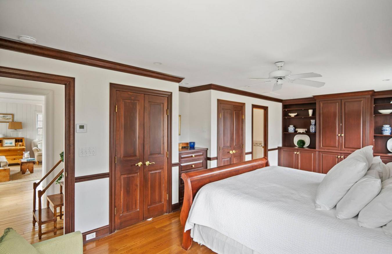 Village of Quogue, New York, 11959, United States, 5 Bedrooms Bedrooms, ,4 BathroomsBathrooms,Residential,For Sale,2002647