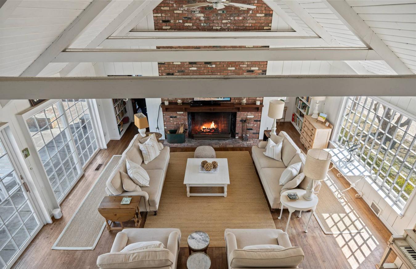 Village of Quogue, New York, 11959, United States, 5 Bedrooms Bedrooms, ,4 BathroomsBathrooms,Residential,For Sale,2002647