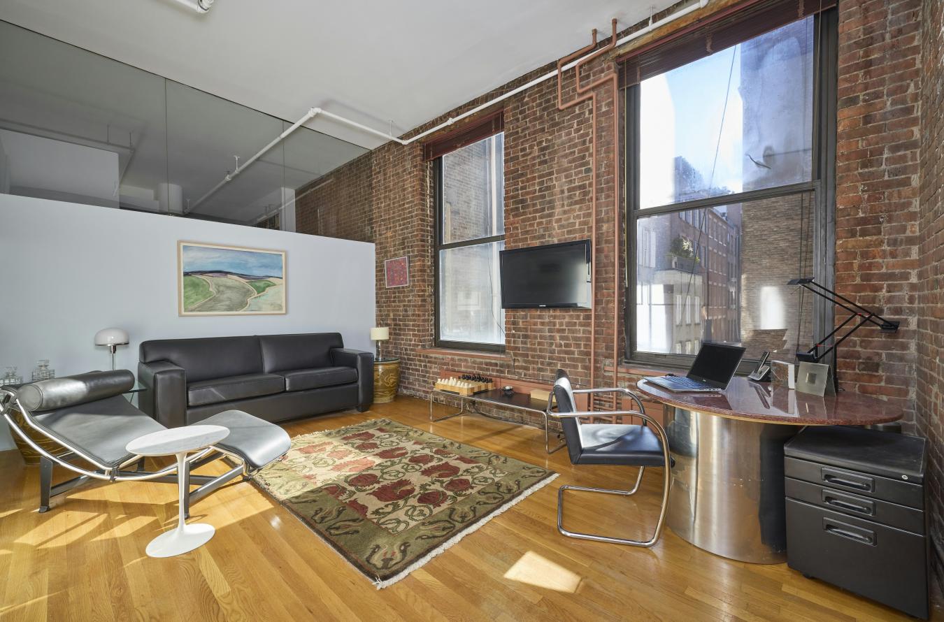 Soho, New York, 10013, United States, 3 Bedrooms Bedrooms, ,2 BathroomsBathrooms,Residential,For Sale,2002643