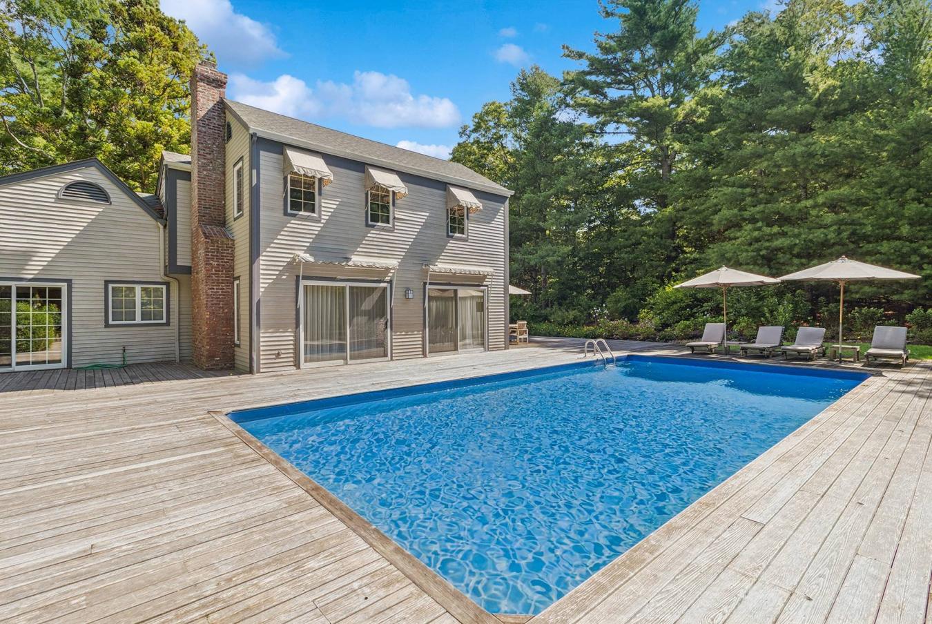 East Hampton, New York, 11937, United States, 3 Bedrooms Bedrooms, ,2 BathroomsBathrooms,Residential,For Sale,2002644