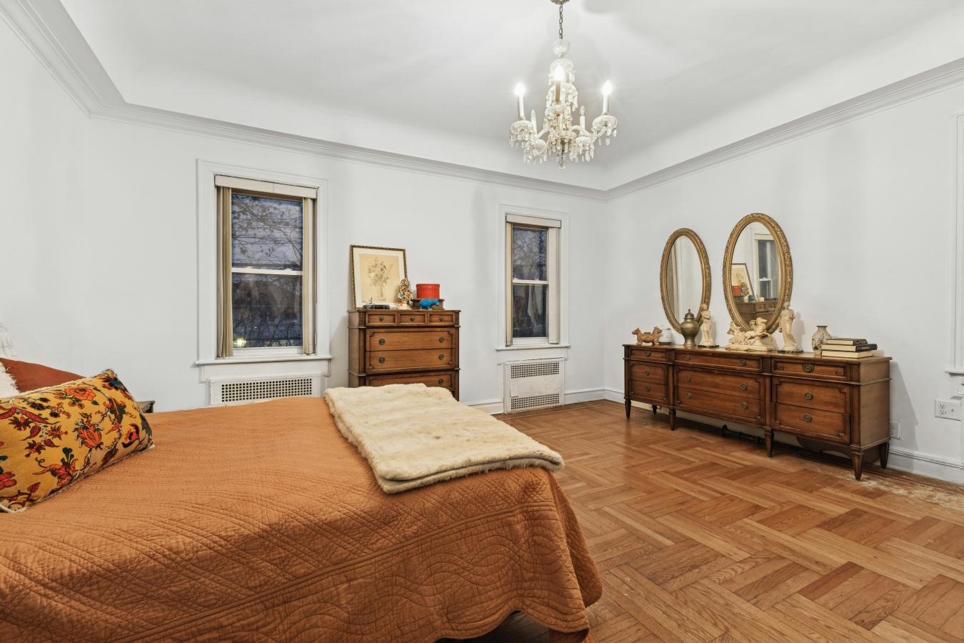 Madison, New York, 11229, United States, 3 Bedrooms Bedrooms, ,3 BathroomsBathrooms,Residential,For Sale,2002645