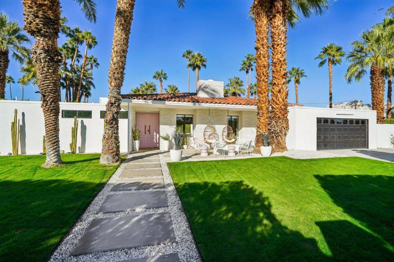 Palm Springs, Riverside, 92262, United States, 4 Bedrooms Bedrooms, ,4 BathroomsBathrooms,Residential,For Sale,2002880