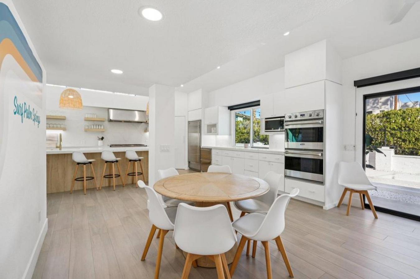 Palm Springs, Riverside, 92262, United States, 4 Bedrooms Bedrooms, ,4 BathroomsBathrooms,Residential,For Sale,2002880