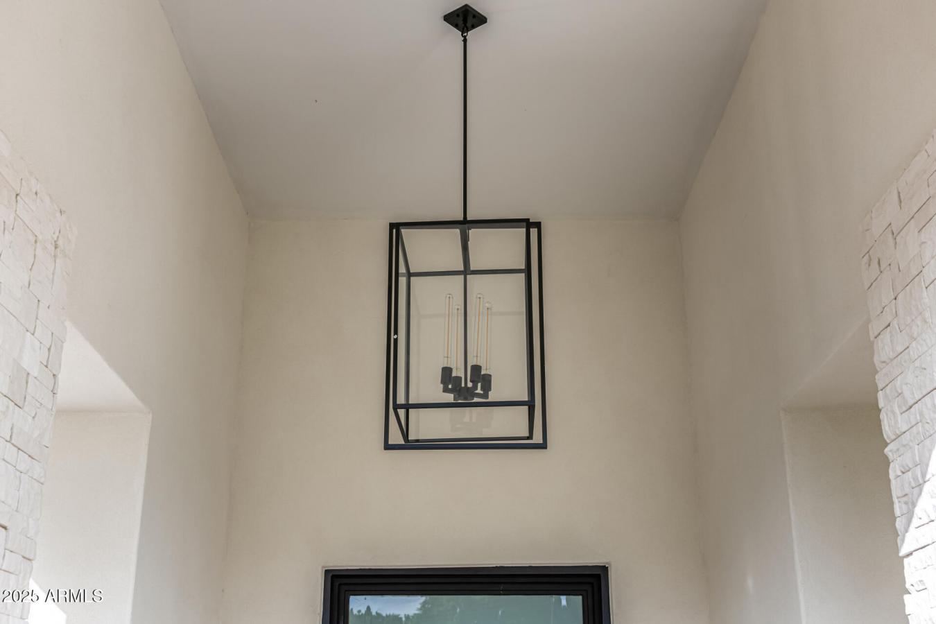 Phoenix, Maricopa, 85018, United States, 4 Bedrooms Bedrooms, ,4 BathroomsBathrooms,Residential,For Sale,2002879