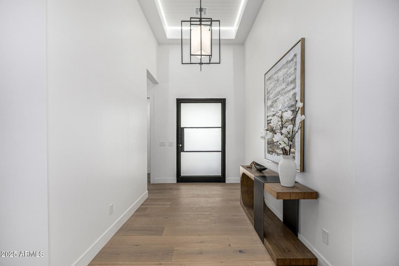 Phoenix, Maricopa, 85018, United States, 4 Bedrooms Bedrooms, ,4 BathroomsBathrooms,Residential,For Sale,2002879