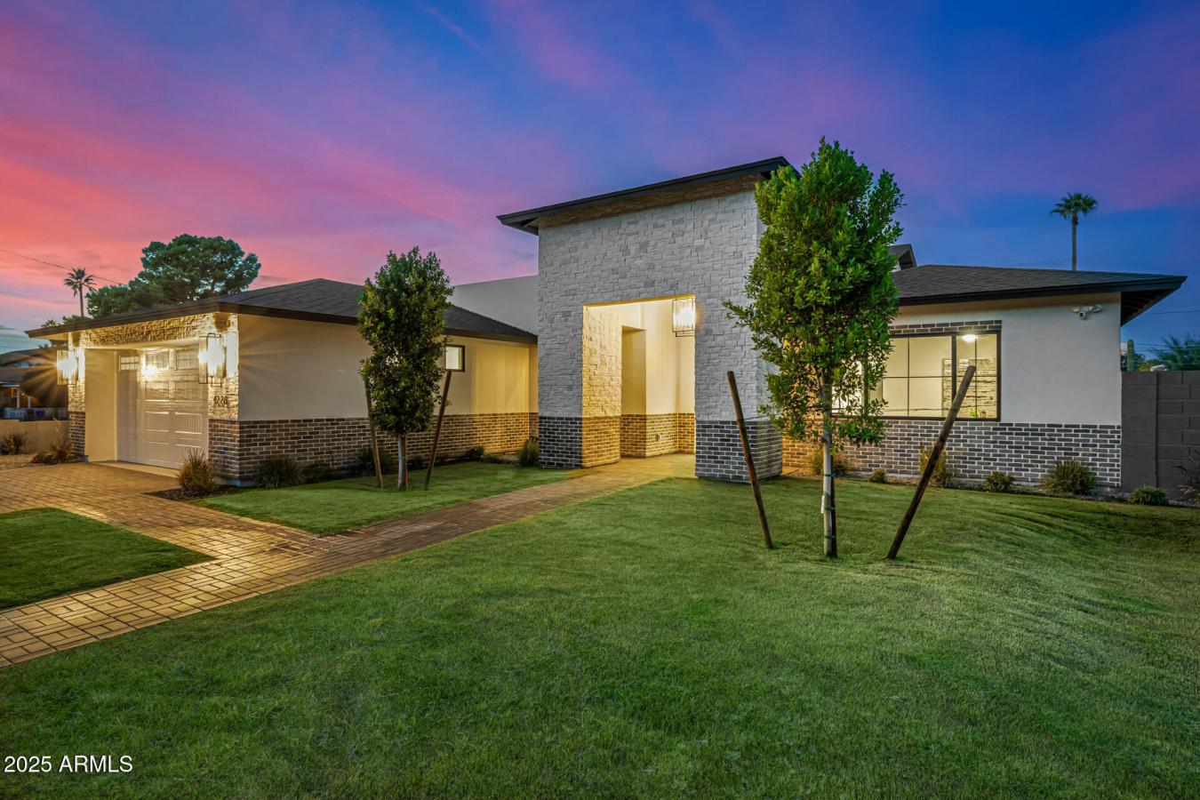 Phoenix, Maricopa, 85018, United States, 4 Bedrooms Bedrooms, ,4 BathroomsBathrooms,Residential,For Sale,2002879