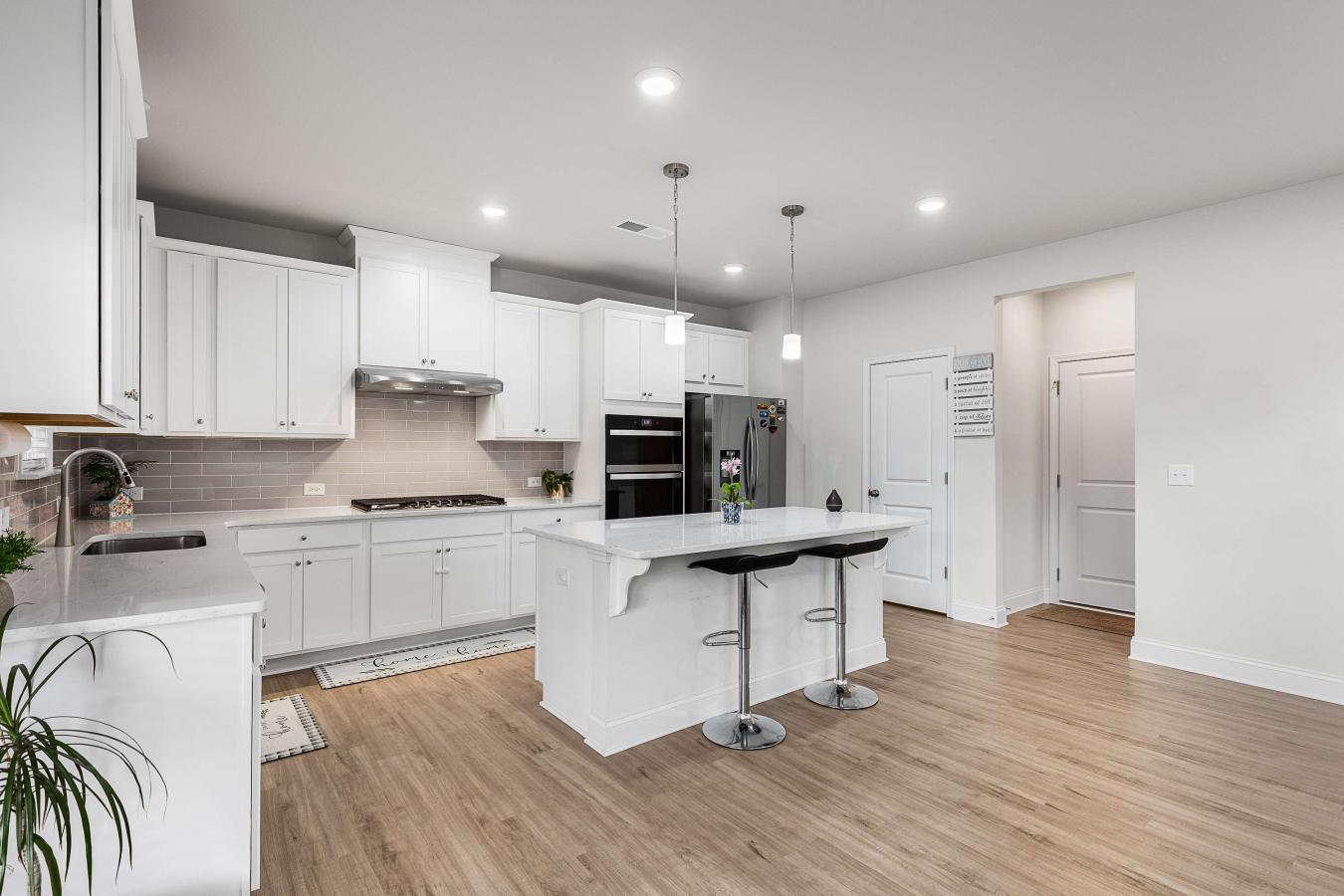 Canton, Cherokee, 30115, United States, 5 Bedrooms Bedrooms, ,-4 BathroomBathrooms,Residential,For Sale,2002878