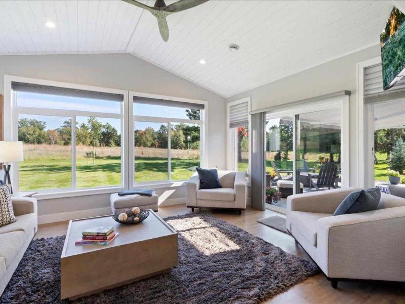 East Gull Lake, Cass, 56401, United States, 3 Bedrooms Bedrooms, ,2 BathroomsBathrooms,Residential,For Sale,2003862