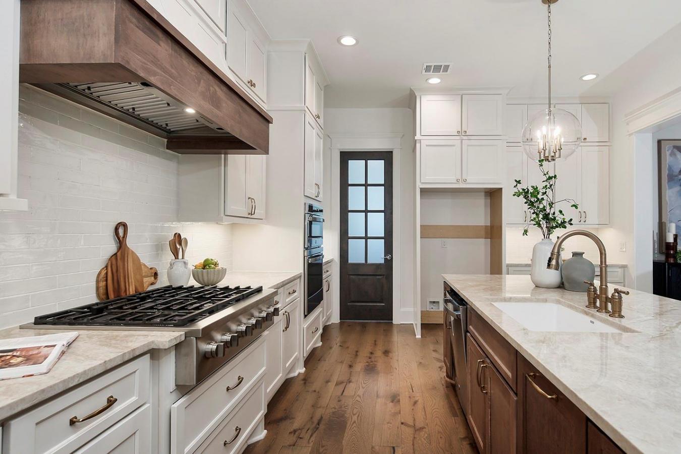 Huntsville, Walker, 77340, United States, 3 Bedrooms Bedrooms, ,2 BathroomsBathrooms,Residential,For Sale,2003860