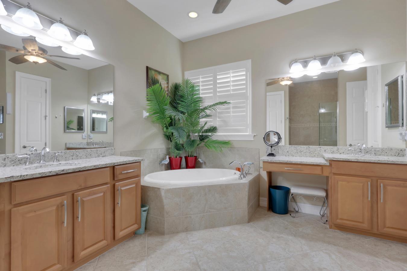 Naples, Collier, 34114, United States, 4 Bedrooms Bedrooms, ,4 BathroomsBathrooms,Residential,For Sale,2003857