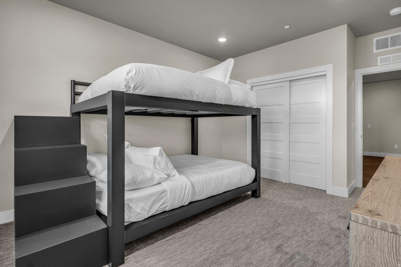 Heber City, Wasatch, 84032, United States, 3 Bedrooms Bedrooms, ,2 BathroomsBathrooms,Residential,For Sale,2003852