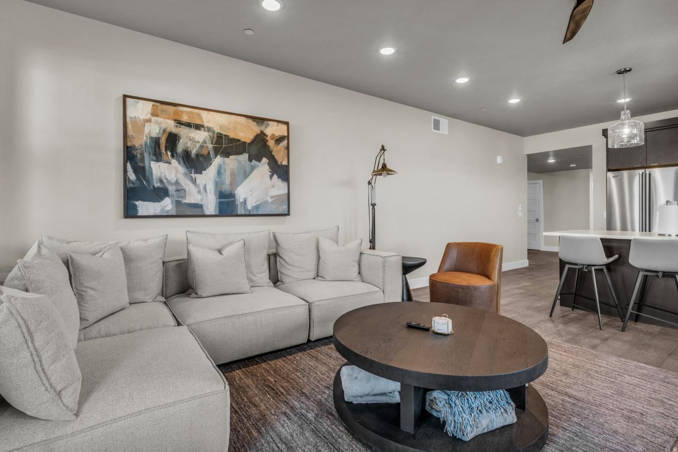 Heber City, Wasatch, 84032, United States, 3 Bedrooms Bedrooms, ,2 BathroomsBathrooms,Residential,For Sale,2003852