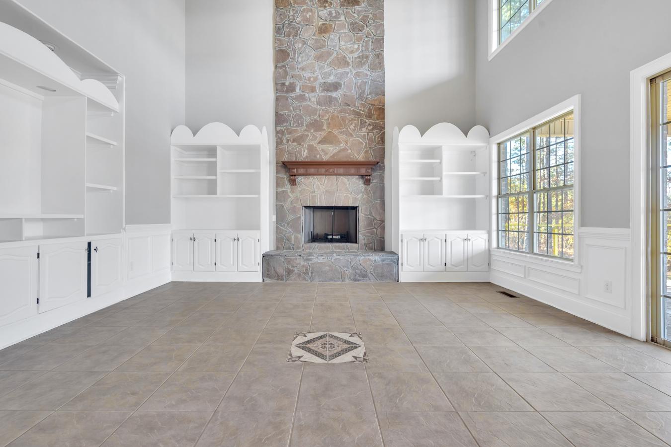 Belhaven, Beaufort, 27810, United States, 4 Bedrooms Bedrooms, ,3 BathroomsBathrooms,Residential,For Sale,2003850