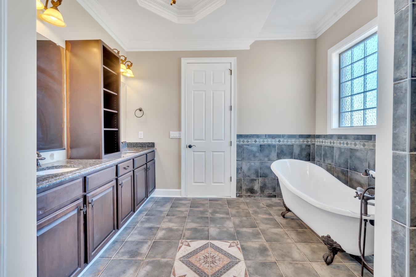 Belhaven, Beaufort, 27810, United States, 4 Bedrooms Bedrooms, ,3 BathroomsBathrooms,Residential,For Sale,2003850