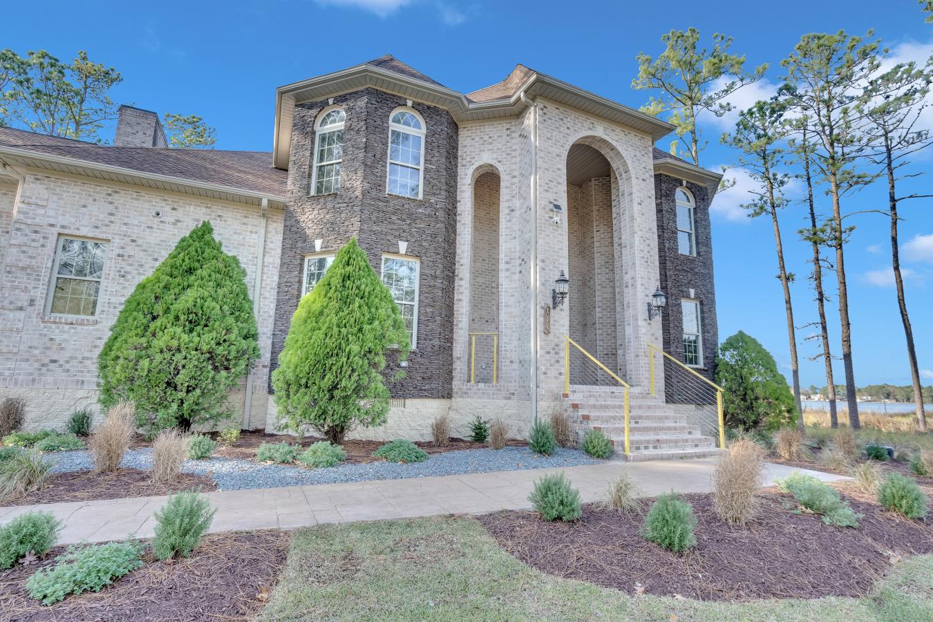 Belhaven, Beaufort, 27810, United States, 4 Bedrooms Bedrooms, ,3 BathroomsBathrooms,Residential,For Sale,2003850