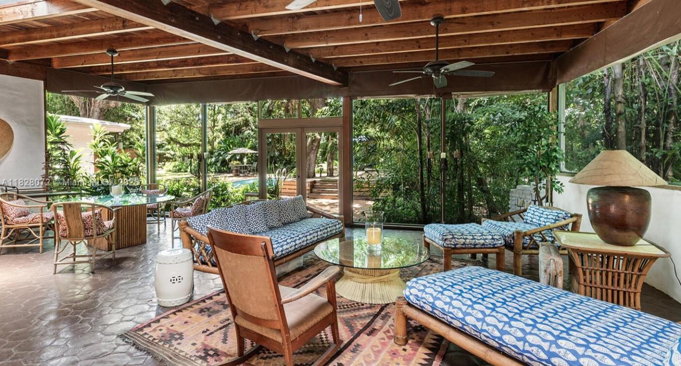 Miami, Florida, 33133, United States, ,Residential,For Sale,2003847