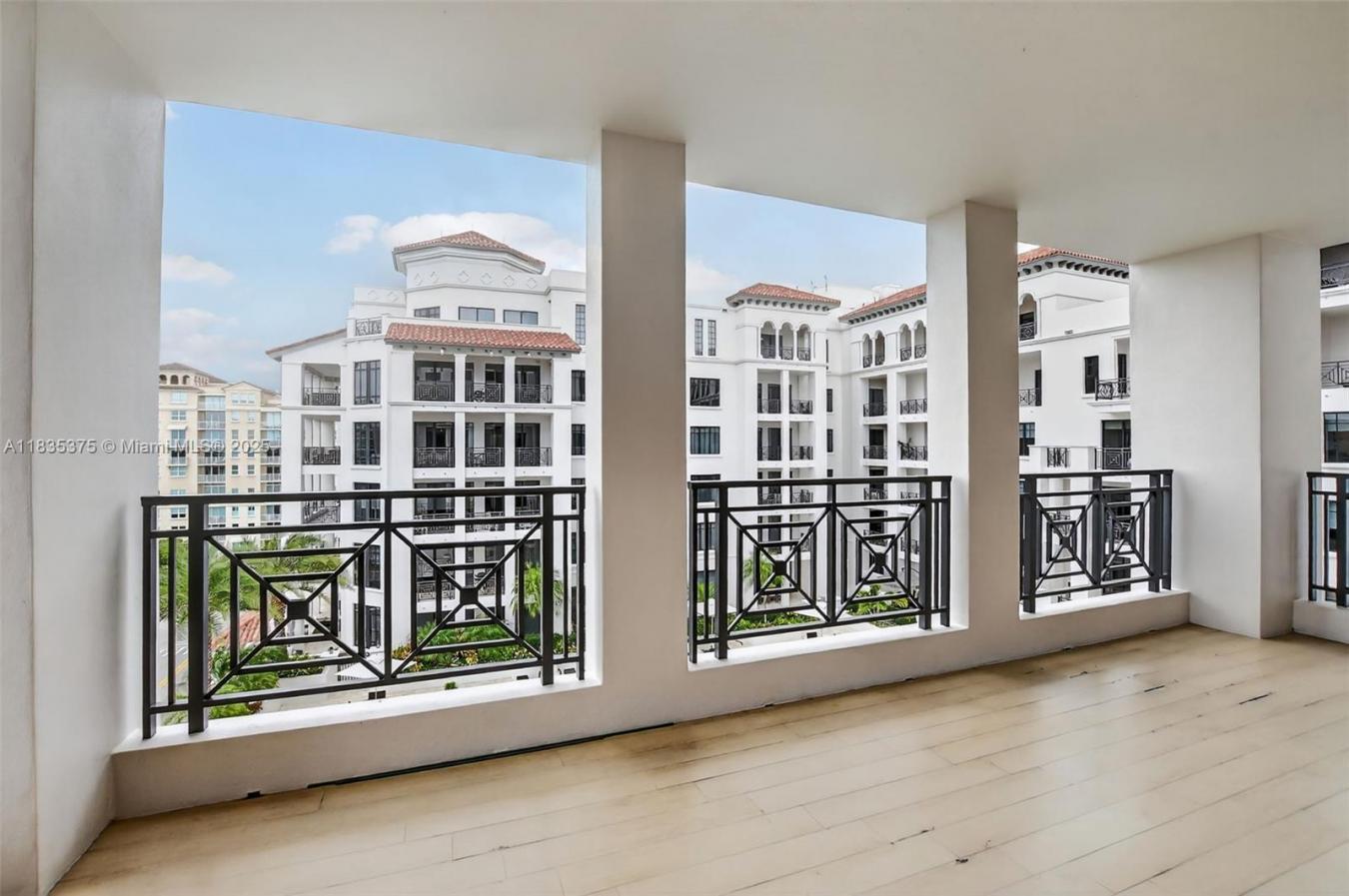 Boca Raton, Florida, 33432, United States, 3 Bedrooms Bedrooms, ,3 BathroomsBathrooms,Residential,For Sale,2003842