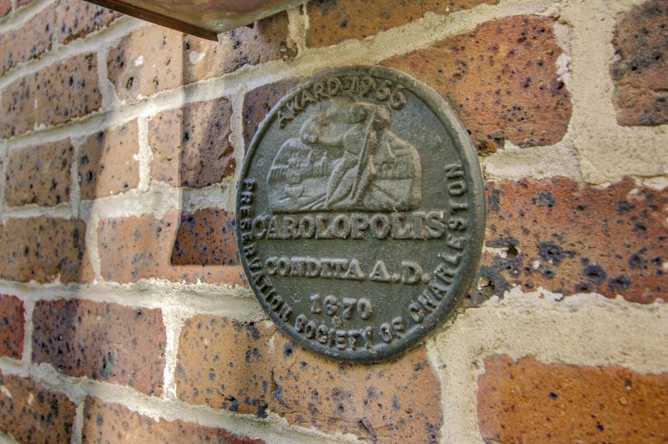 Charleston, Charleston, 29401, United States, 4 Bedrooms Bedrooms, ,2 BathroomsBathrooms,Residential,For Sale,2003838