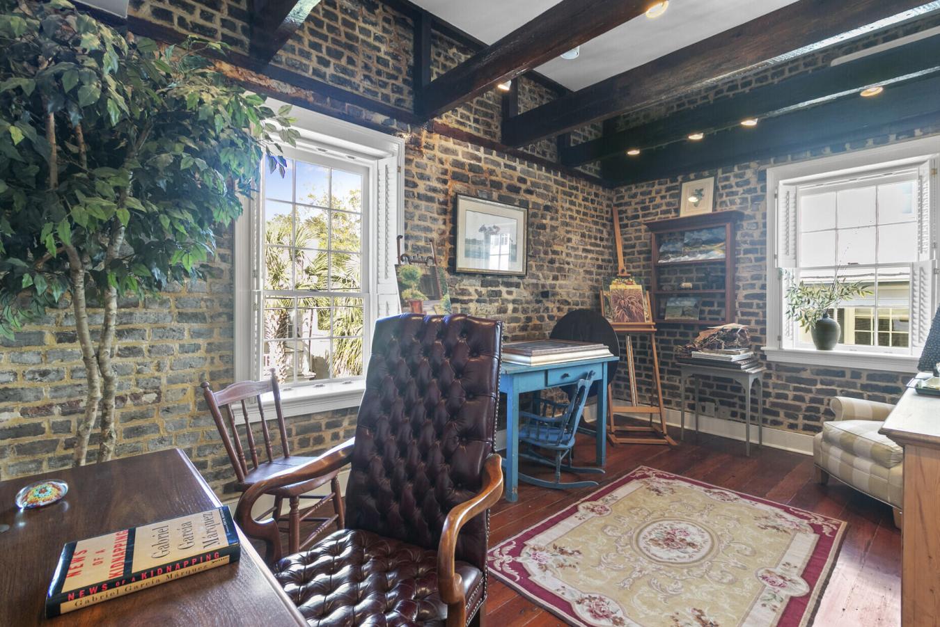 Charleston, Charleston, 29401, United States, 4 Bedrooms Bedrooms, ,2 BathroomsBathrooms,Residential,For Sale,2003838