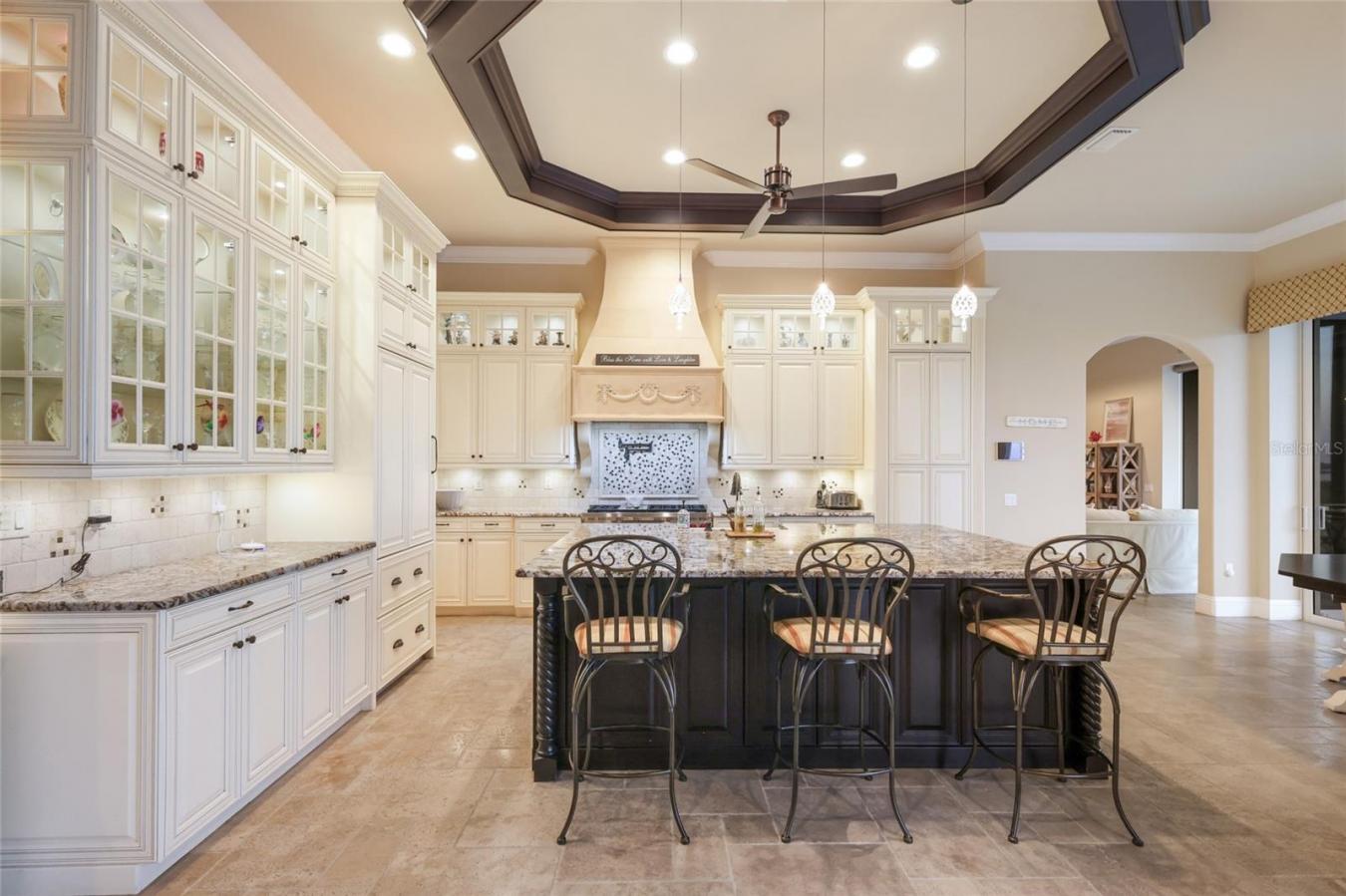 BRADENTON, Florida, 34209, United States, 3 Bedrooms Bedrooms, ,4 BathroomsBathrooms,Residential,For Sale,2003837