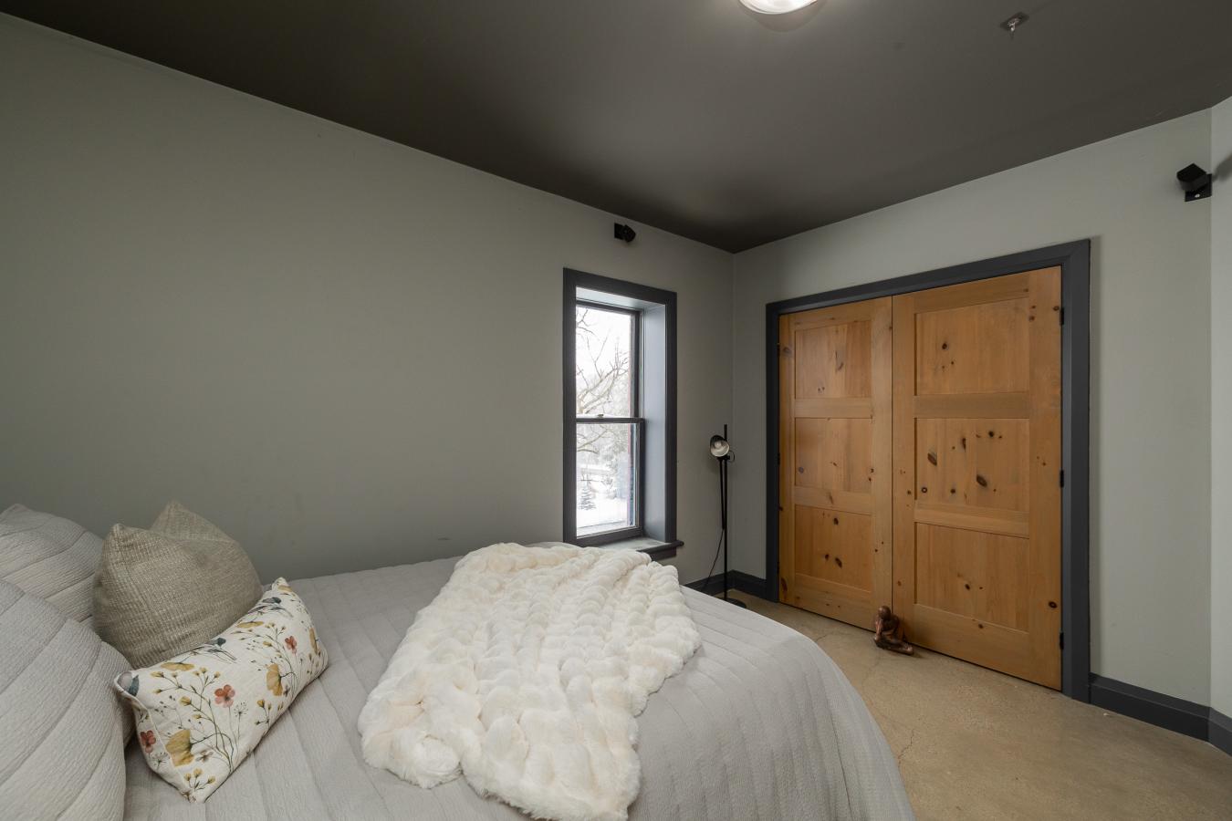 Grey Highlands, Grey, N4L 1W6, Canada, 4 Bedrooms Bedrooms, ,2 BathroomsBathrooms,Residential,For Sale,2003836