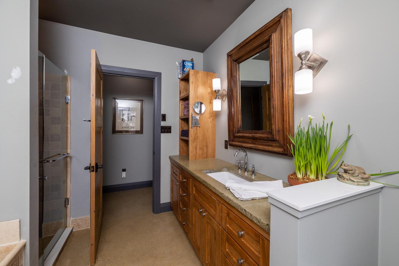 Grey Highlands, Grey, N4L 1W6, Canada, 4 Bedrooms Bedrooms, ,2 BathroomsBathrooms,Residential,For Sale,2003836