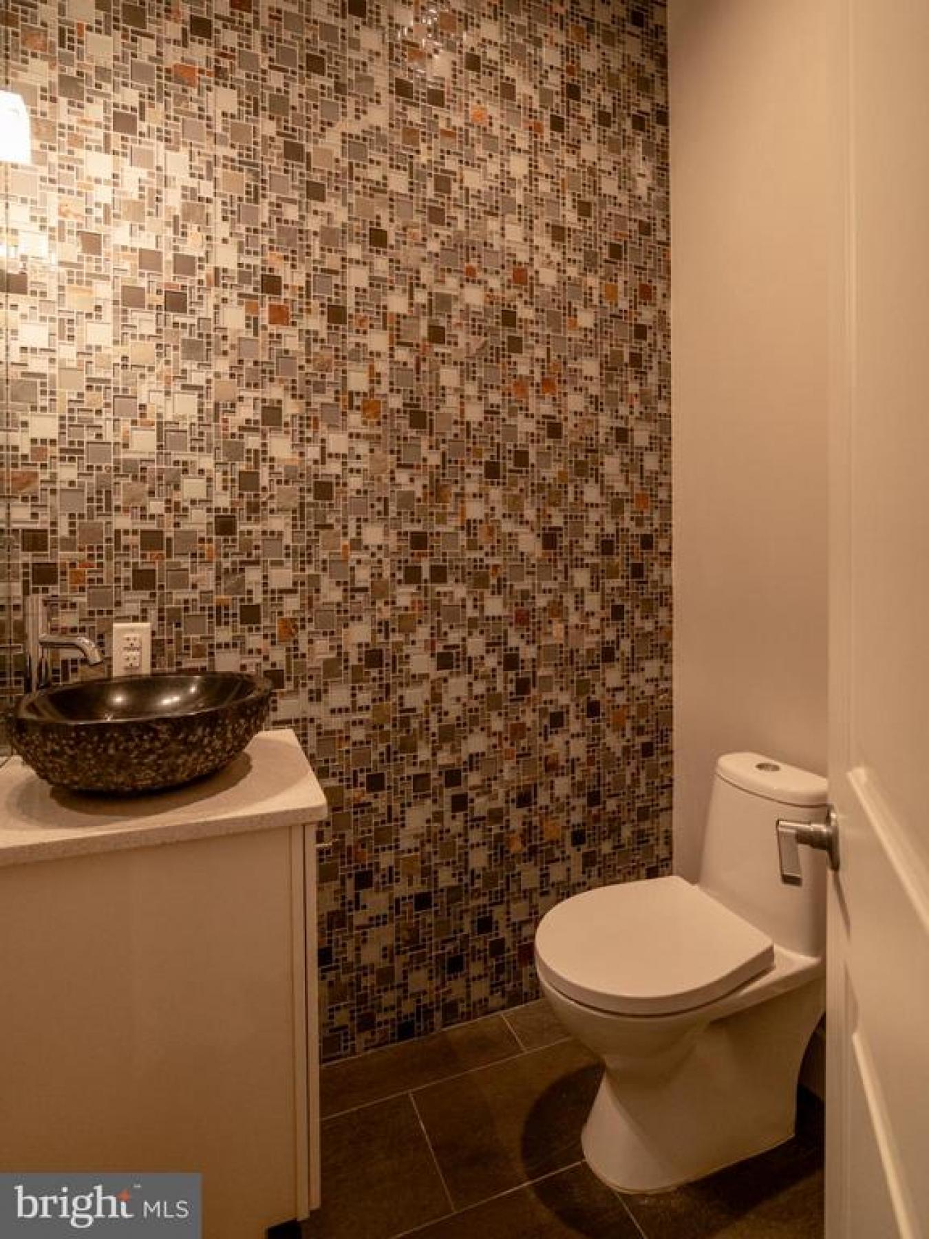 PHILADELPHIA, PHILADELPHIA-PA, 19106, United States, 2 Bedrooms Bedrooms, ,2 BathroomsBathrooms,Residential,For Sale,2003831