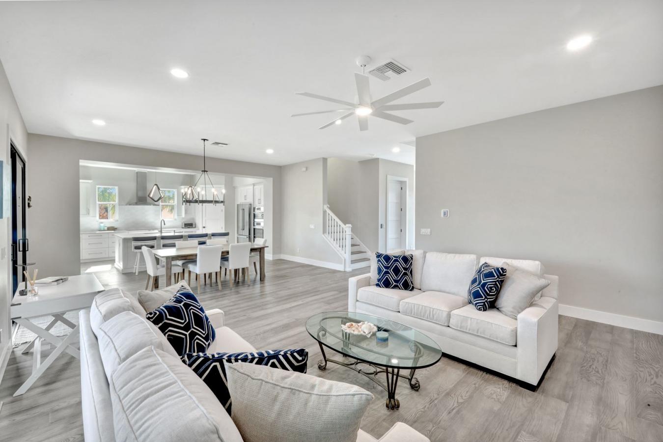 Sanibel, Lee, 33957, United States, 4 Bedrooms Bedrooms, ,3 BathroomsBathrooms,Residential,For Sale,2003830