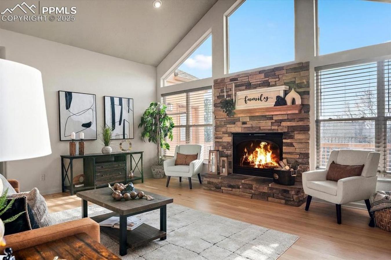 Colorado Springs, El Paso, 80906, United States, 5 Bedrooms Bedrooms, ,3 BathroomsBathrooms,Residential,For Sale,2003829