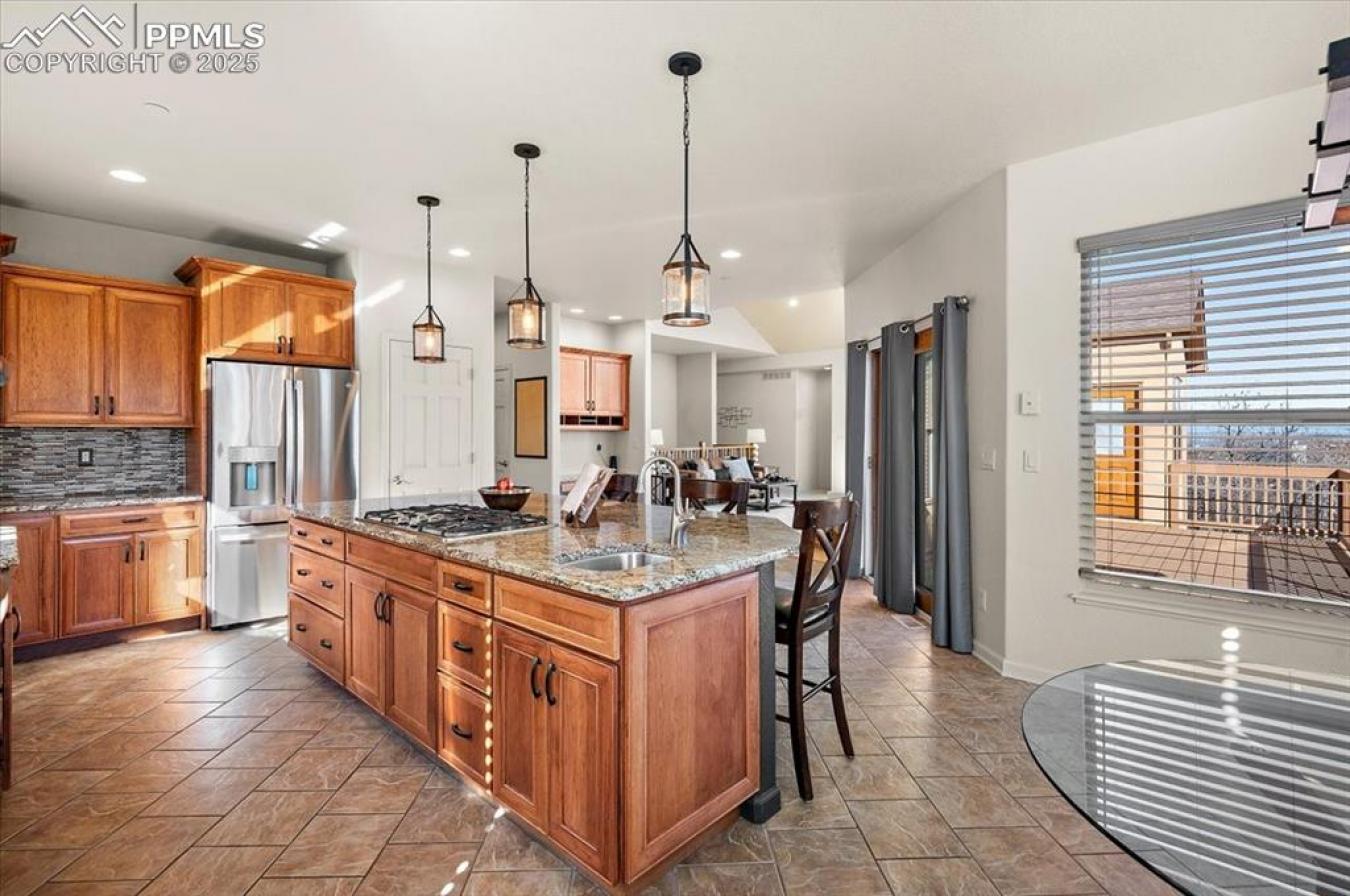 Colorado Springs, El Paso, 80906, United States, 5 Bedrooms Bedrooms, ,3 BathroomsBathrooms,Residential,For Sale,2003829