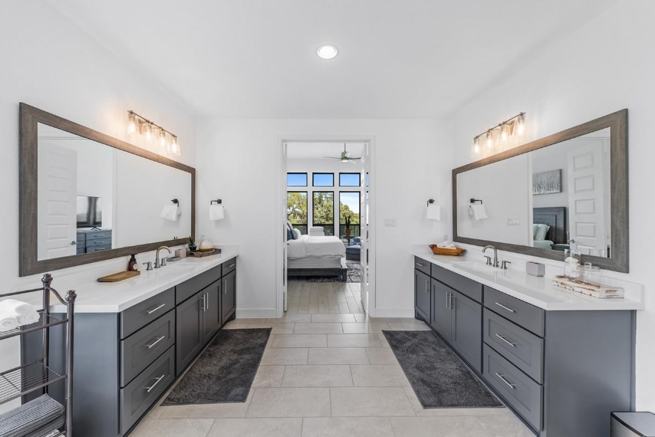 Liberty Hill, Williamson, 78642, United States, 5 Bedrooms Bedrooms, ,4 BathroomsBathrooms,Residential,For Sale,2003828