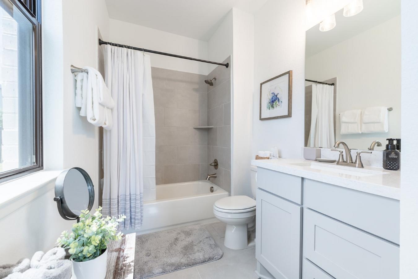 Liberty Hill, Williamson, 78642, United States, 5 Bedrooms Bedrooms, ,4 BathroomsBathrooms,Residential,For Sale,2003828