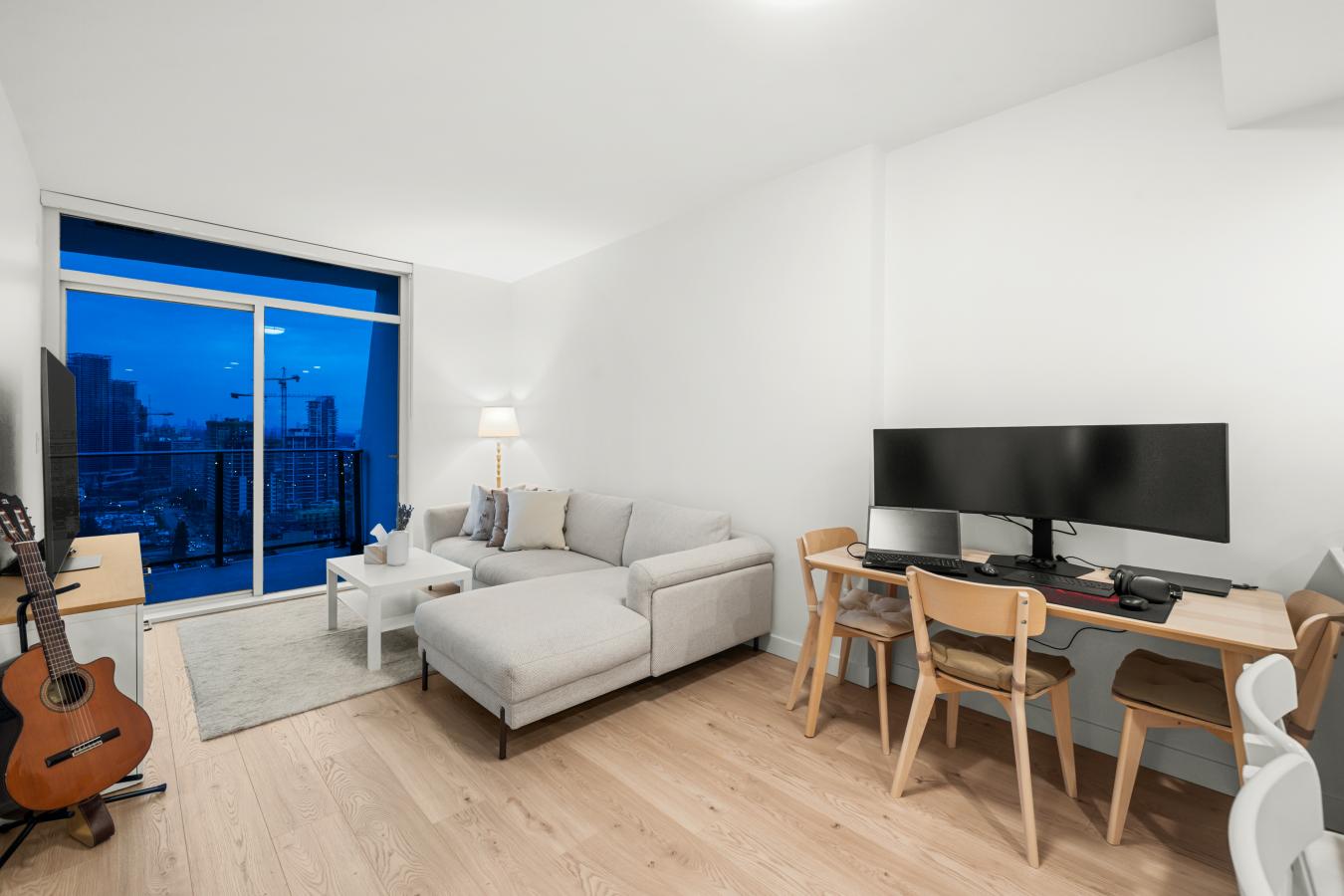 Burnaby, CANADA, V5C 0N4, Canada, 1 Bedroom Bedrooms, ,1 BathroomBathrooms,Residential,For Sale,2003827