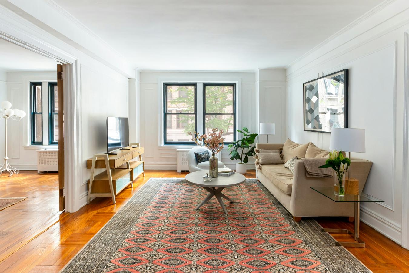 New York, New York, 10025, United States, 4 Bedrooms Bedrooms, ,3 BathroomsBathrooms,Residential,For Sale,2003824