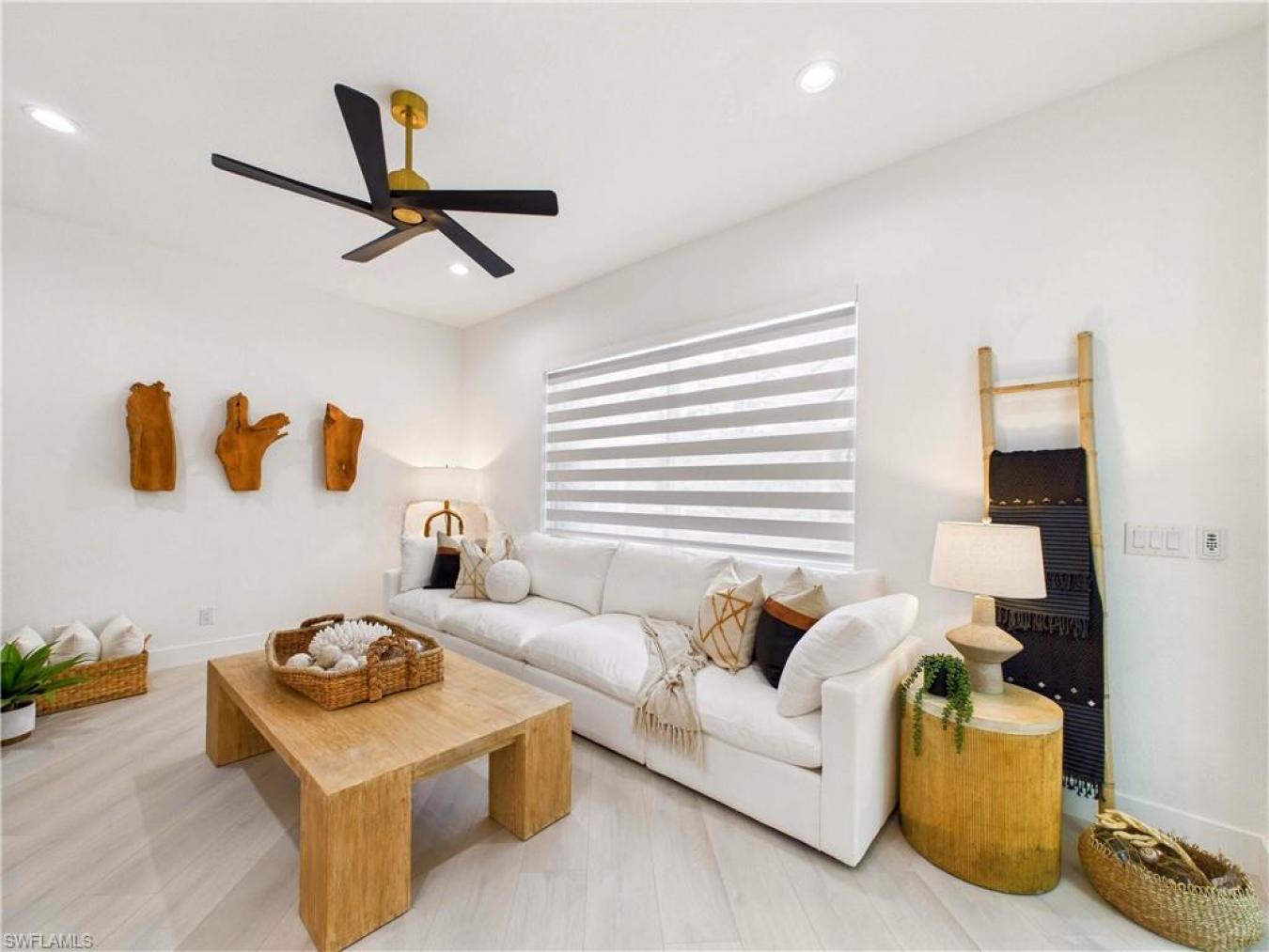 Naples, Collier, 34120, United States, 5 Bedrooms Bedrooms, ,4 BathroomsBathrooms,Residential,For Sale,2003823