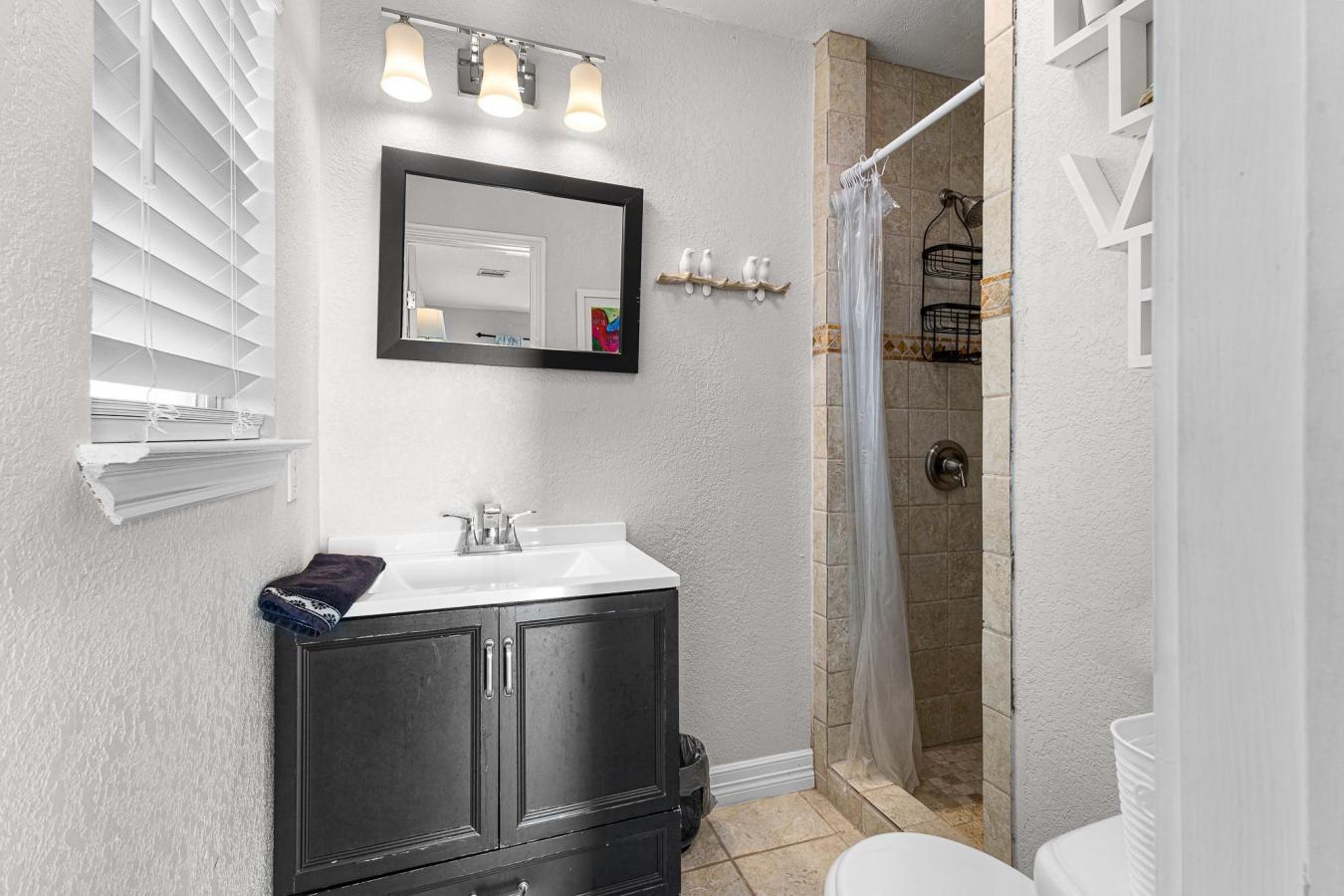 Galveston, Galveston, 77554, United States, ,Residential,For Sale,2003821