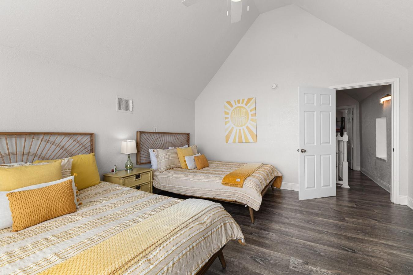 Galveston, Galveston, 77554, United States, ,Residential,For Sale,2003821