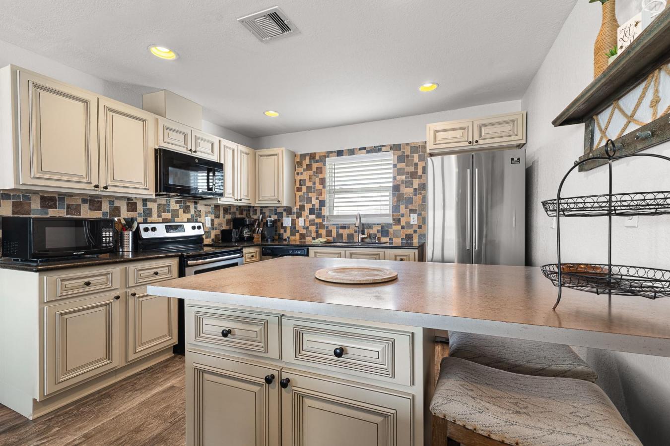 Galveston, Galveston, 77554, United States, ,Residential,For Sale,2003821