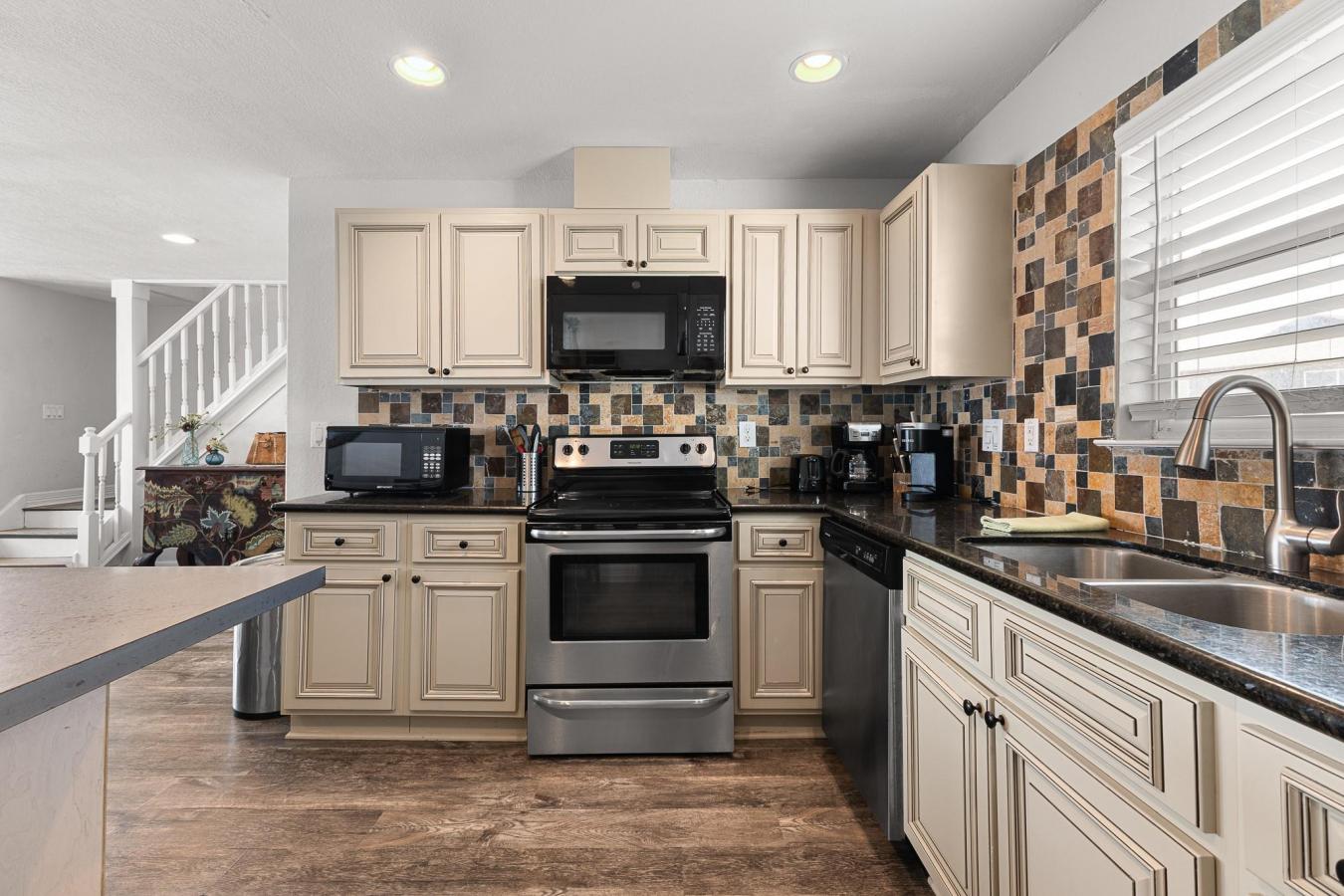 Galveston, Galveston, 77554, United States, ,Residential,For Sale,2003821