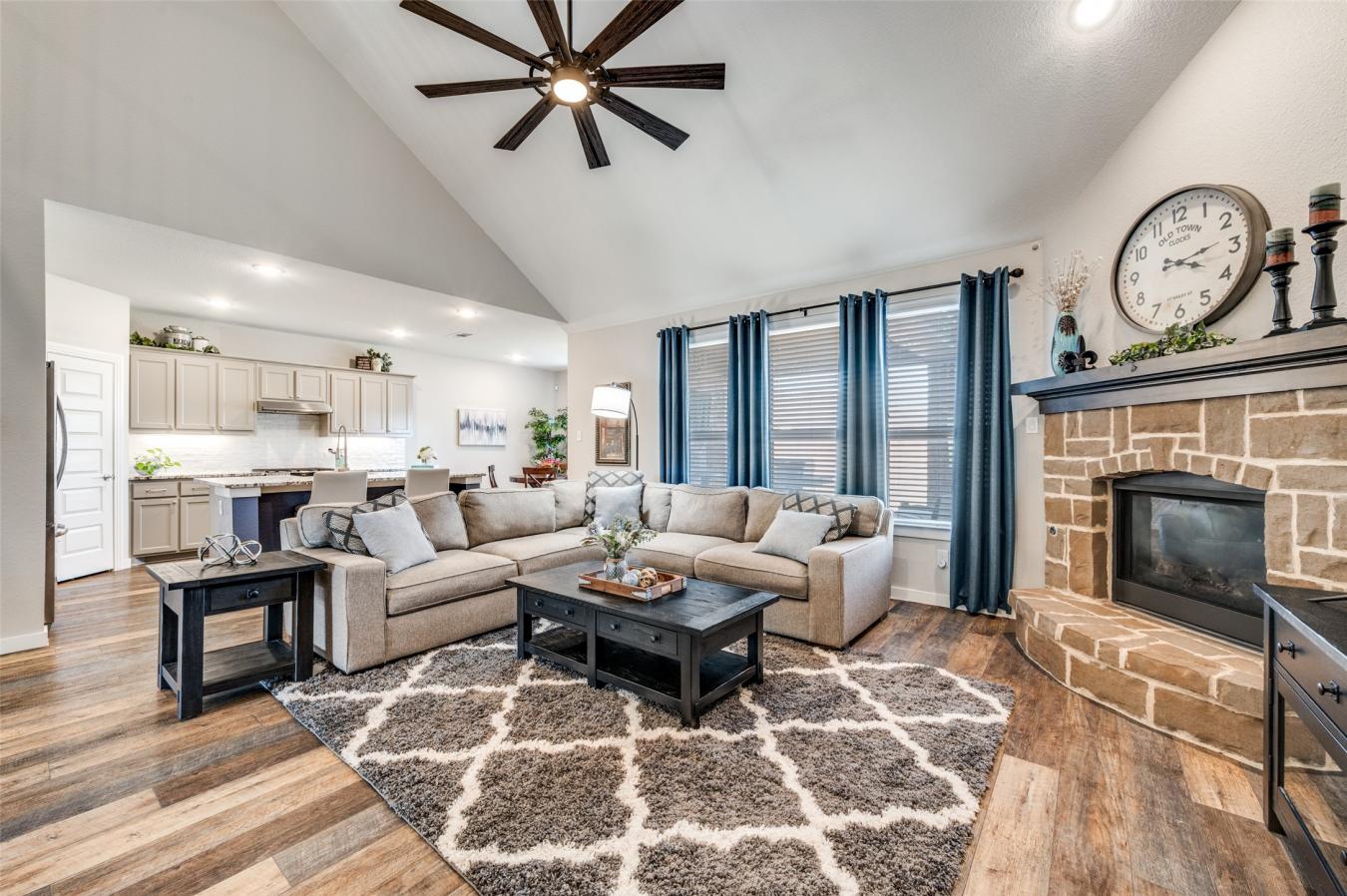 Celina, Collin, 75009, United States, 5 Bedrooms Bedrooms, ,4 BathroomsBathrooms,Residential,For Sale,2003817