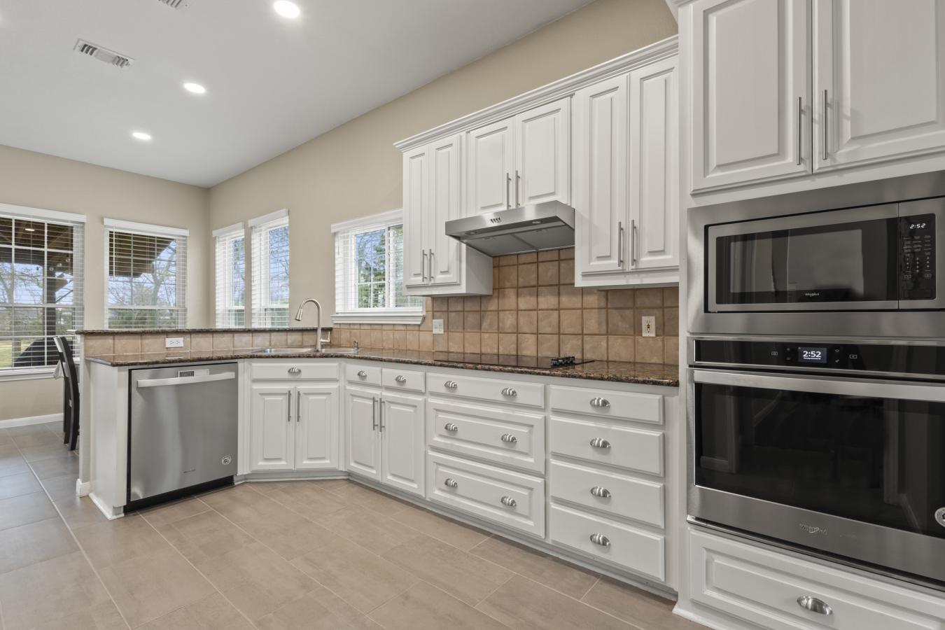 Melissa, Texas, 75454, United States, 4 Bedrooms Bedrooms, ,3 BathroomsBathrooms,Residential,For Sale,2003815