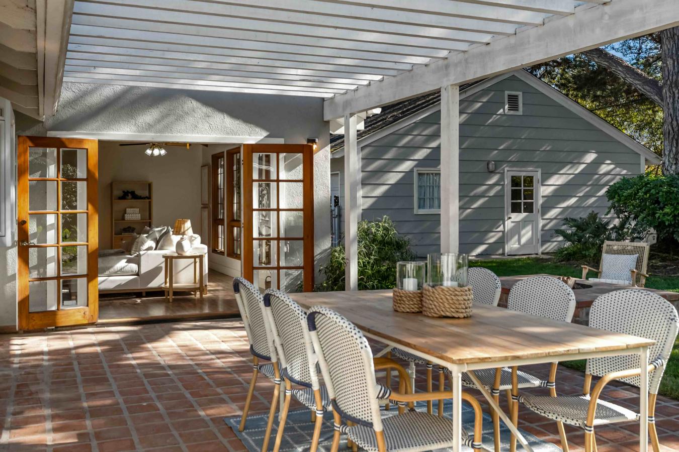 Carpinteria, Santa Barbara, 93013, United States, 4 Bedrooms Bedrooms, ,2 BathroomsBathrooms,Residential,For Sale,2003811