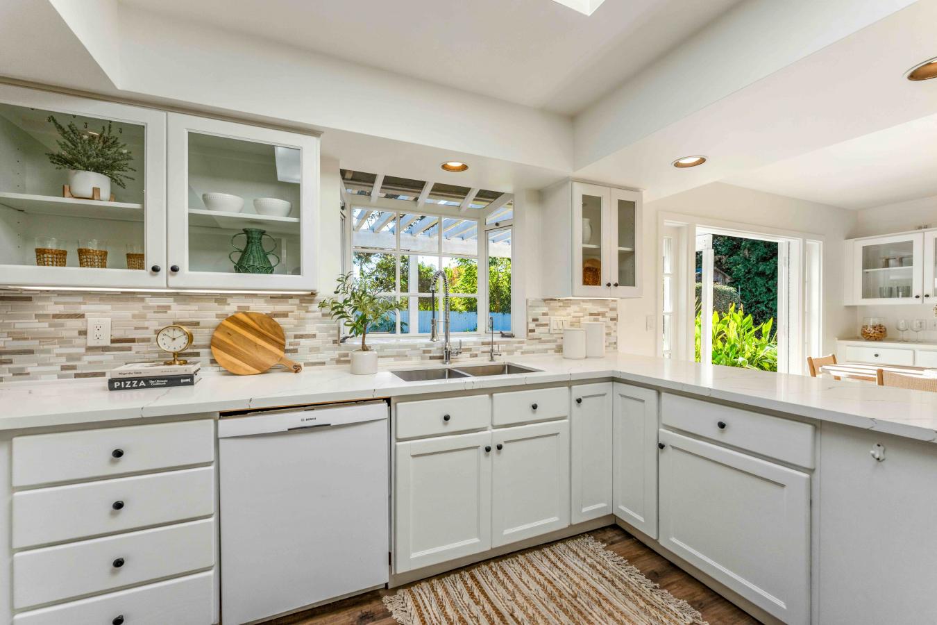 Carpinteria, Santa Barbara, 93013, United States, 4 Bedrooms Bedrooms, ,2 BathroomsBathrooms,Residential,For Sale,2003811