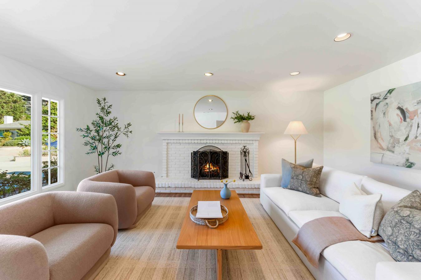 Carpinteria, Santa Barbara, 93013, United States, 4 Bedrooms Bedrooms, ,2 BathroomsBathrooms,Residential,For Sale,2003811